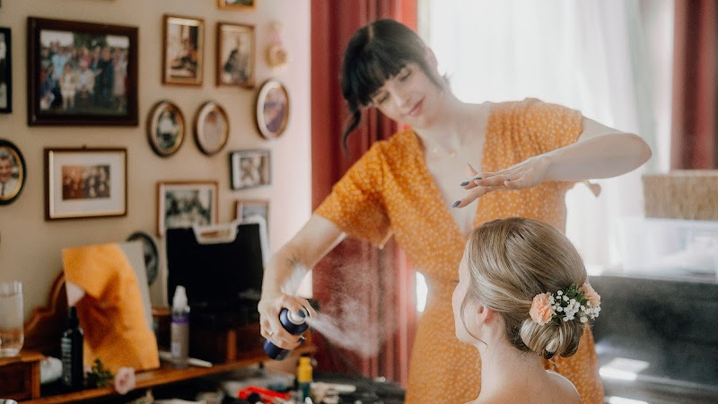 Victoria Greinecker — Brautstyling & Make-up Artist